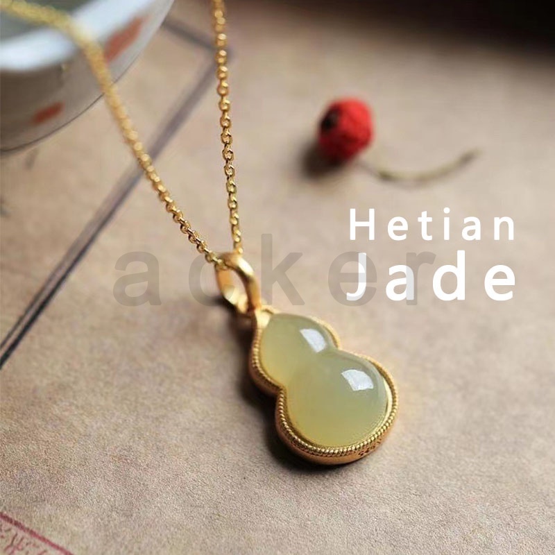 Kalung Dengan Liontin Giok Hetian Natural Untuk Wanita