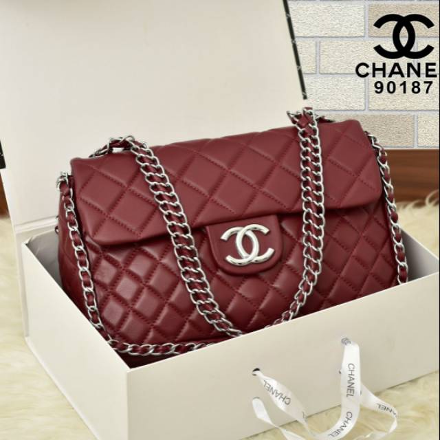 CHANEL ~ ~
Leathers kombi Chain Bag
Mirror Quality 
Series ~ 90187 ~