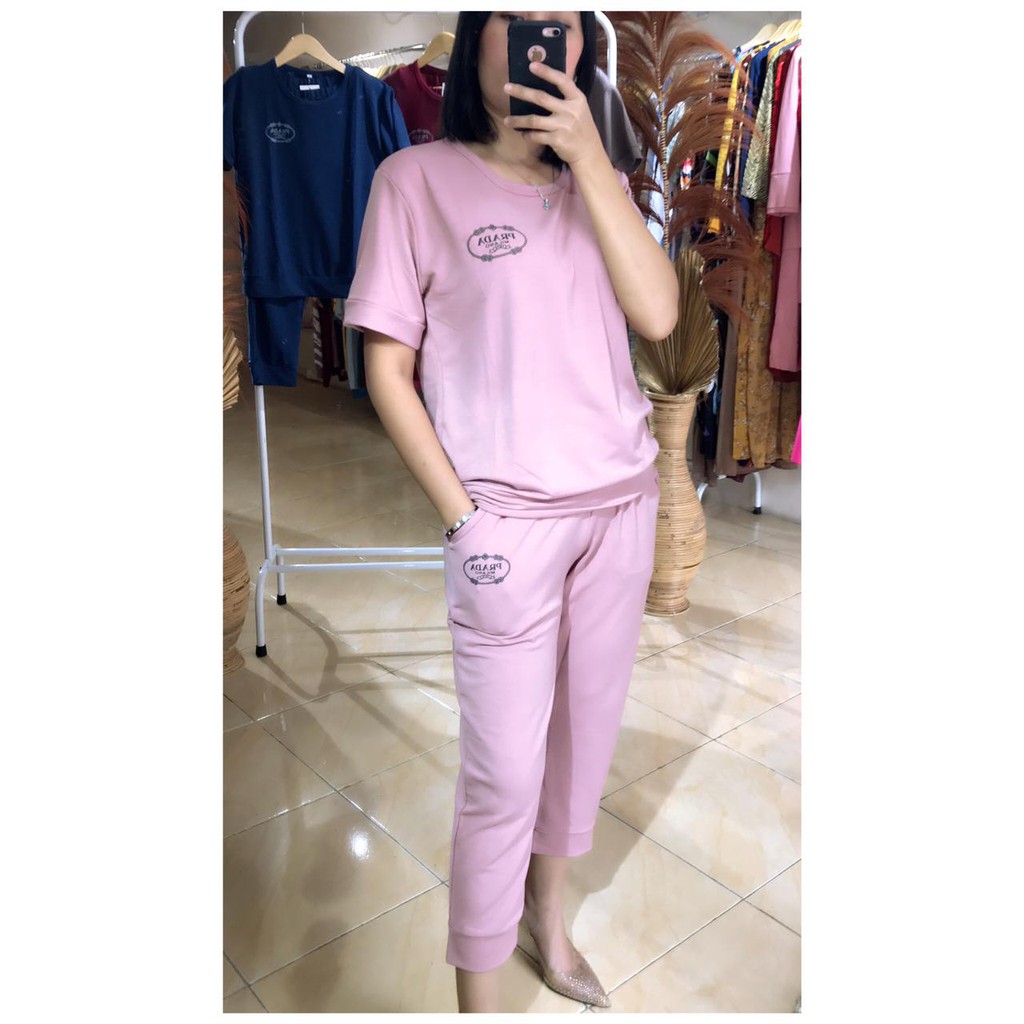 ONE SET / SETELAN KAOS JOGER BAHAN KAOS ADEM