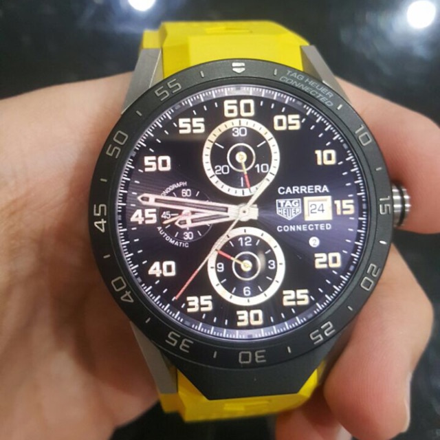 tag heuer smartwatch harga