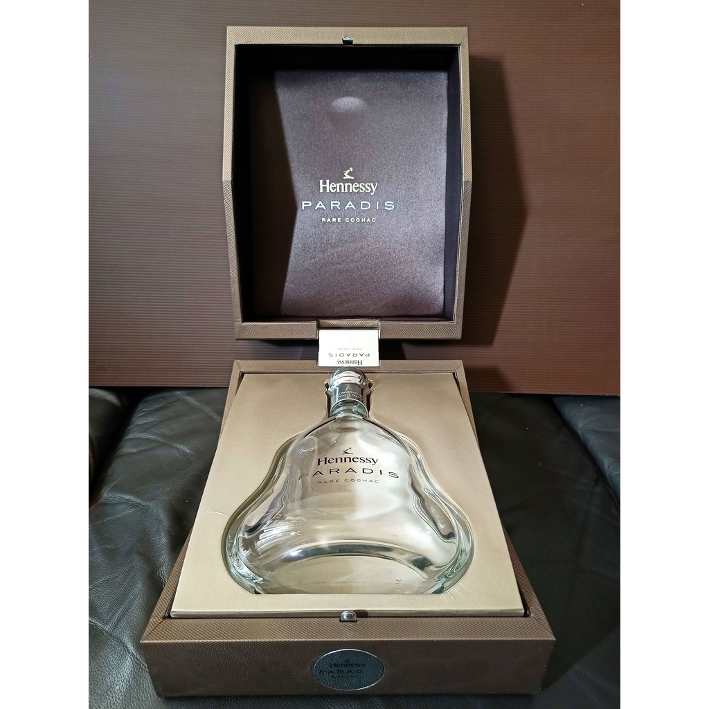 Botol bekas miras Hennessy Paradis Rare 700 ML + Box