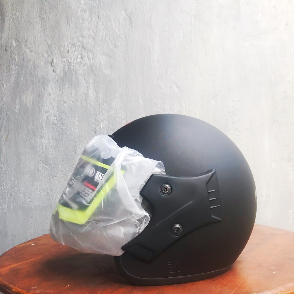 HELM KYMCO HITAM DOFF