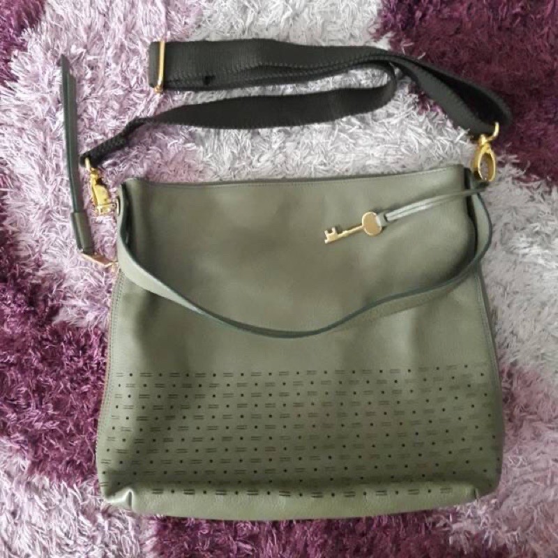 Tas Fossil Hobo Preloved