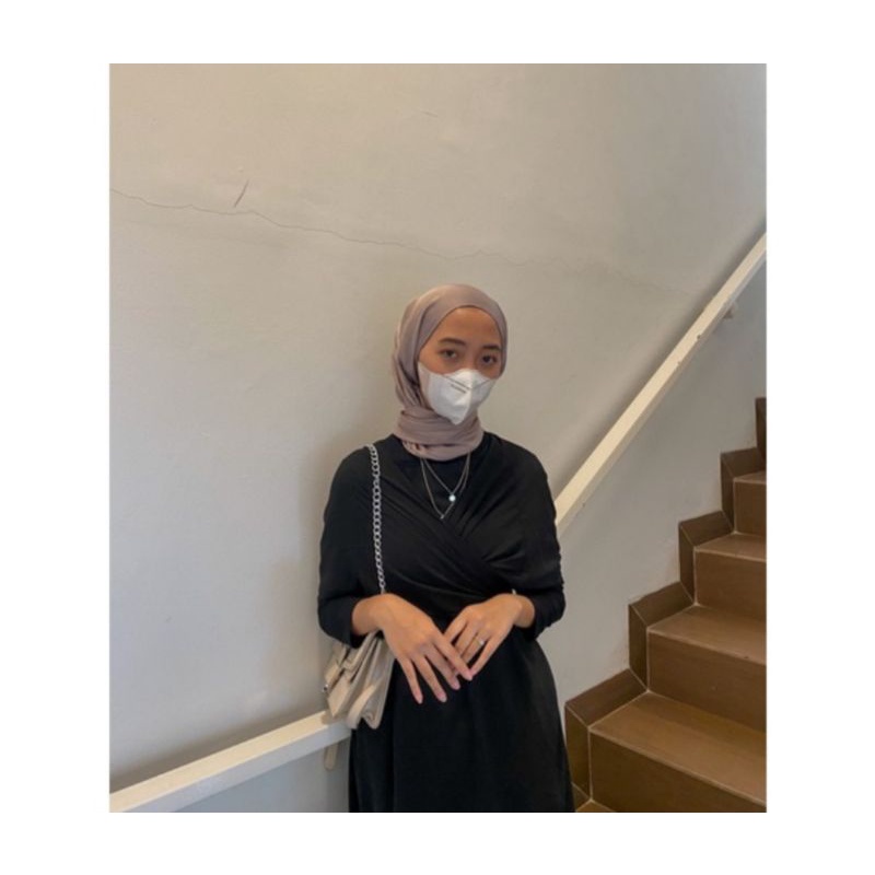 OUTFIT OOTD HIJAB KEKINIAN / OUTER MUSLIM