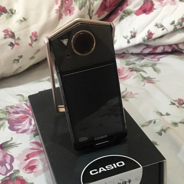 [𝙋𝙍𝙀𝙇𝙊𝙑𝙀𝘿] CASIO EXILIM TR70 Selfie Camera