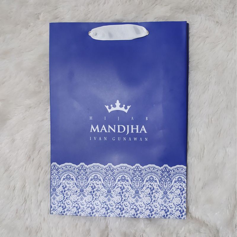 

Paper Bag Mandjha Ivan Gunawan Original