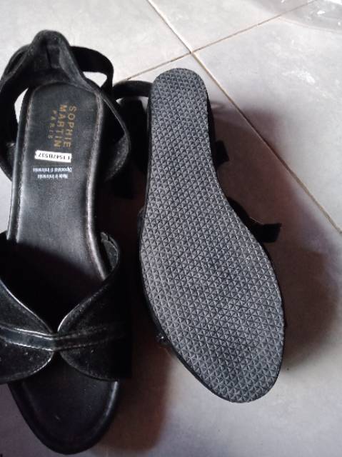 Sandal hitam sophieparis F1547B537 size 37