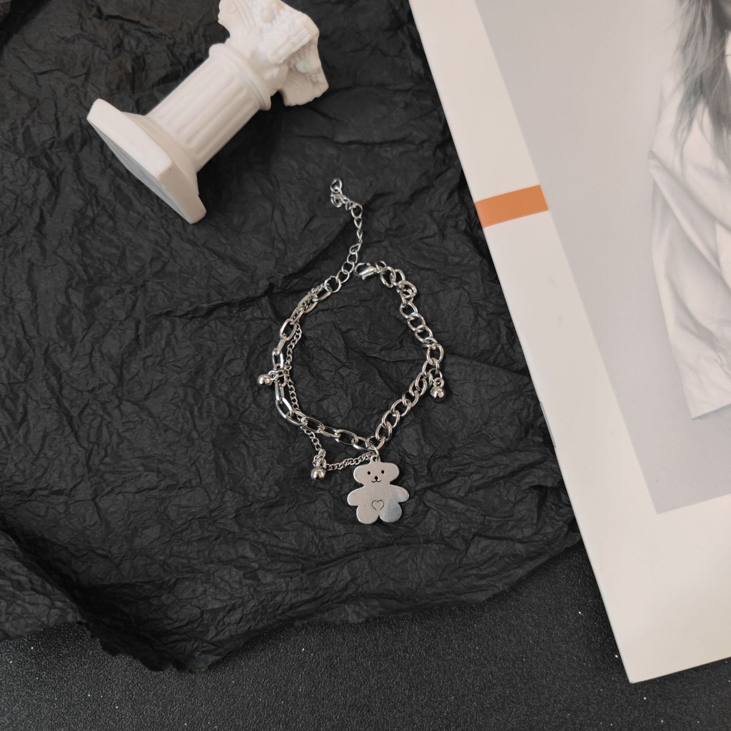 Lembut dan manis manis cool chain peach jantung beruang gelang hip hop titanium baja mahasiswa perhi