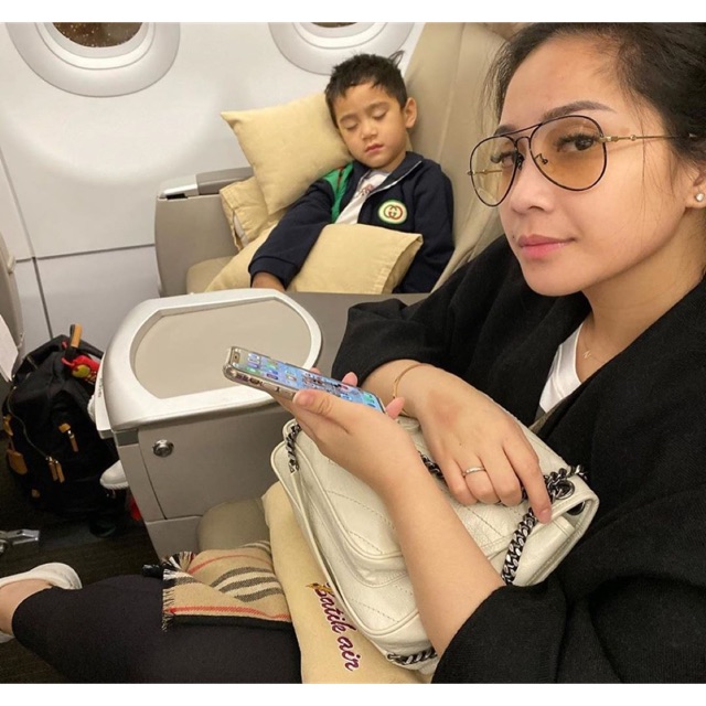 KACAMATA GUCCI NAGITA