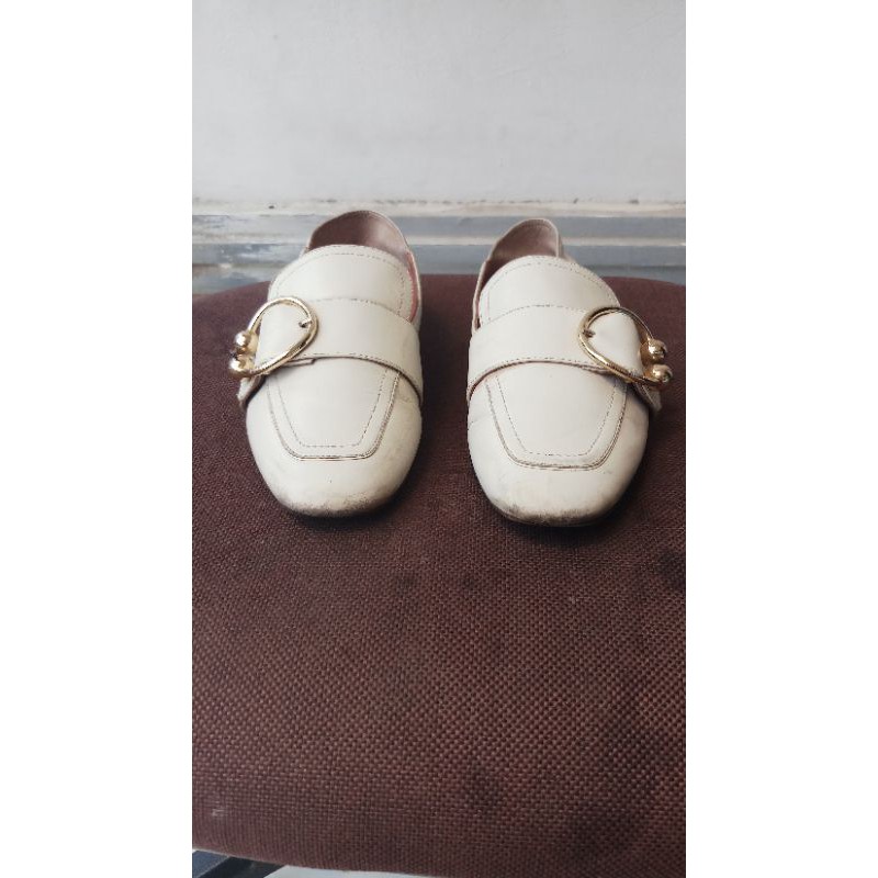 Sepatu slip on wanita Bally second original