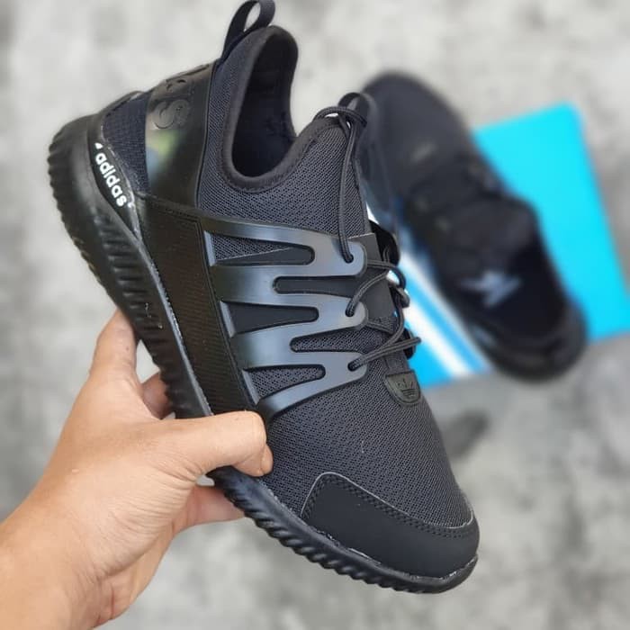 adidas flyknit racer