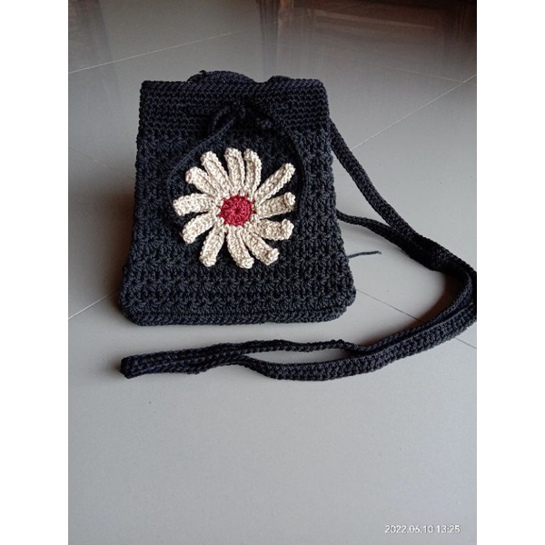 tas dan dompet rajut