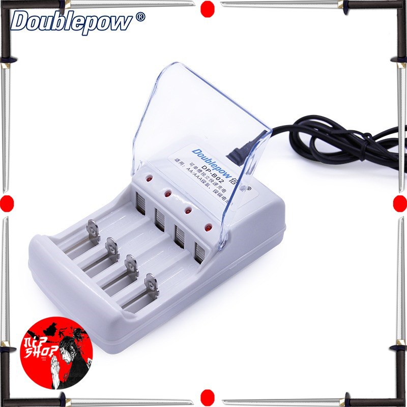 DOUBLEPOW Charger Baterai 4 Slots for AA/AAA Ni-MH Ni-CD - DP-B02 - White