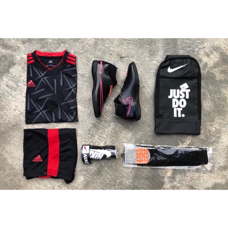 (PAKET KOMPLIT) sepatu futsal nike tempo sol karet mentah-Pkt.5 htm pink in