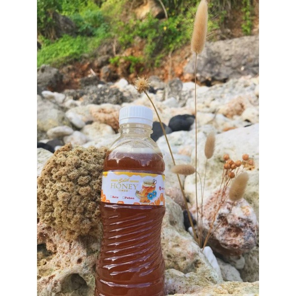 

solid honey "madu asli timor 330ml