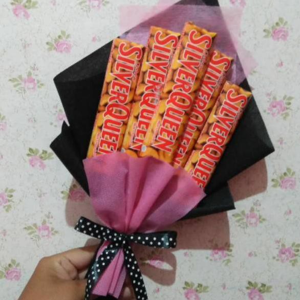 

HOT Product (Ready) BUCKET SNACK/Bucket makanan/kado wisuda/kado valentine 30 grm
