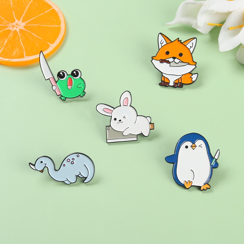 Bros Pin Enamel 5 Model Kartun Hewan Rubah Penguin Kelinci Katak Untuk Hadiah