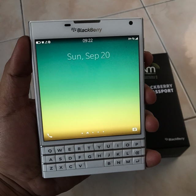 Blackberry Passport Perfect condition