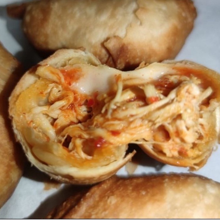 

MOLEN AYAM PREMIUM BY ROTICOKLATKU.EXPRESS