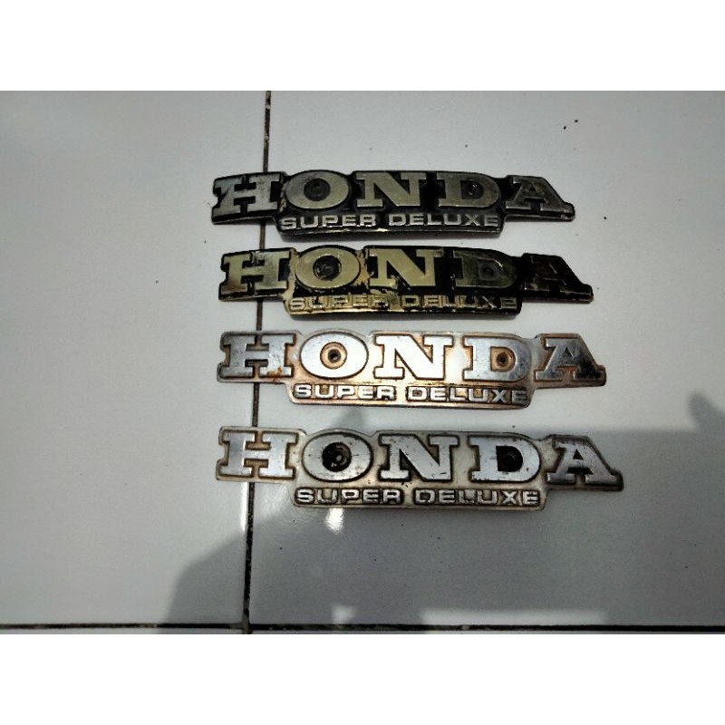 emblem tangki gl 100 ori