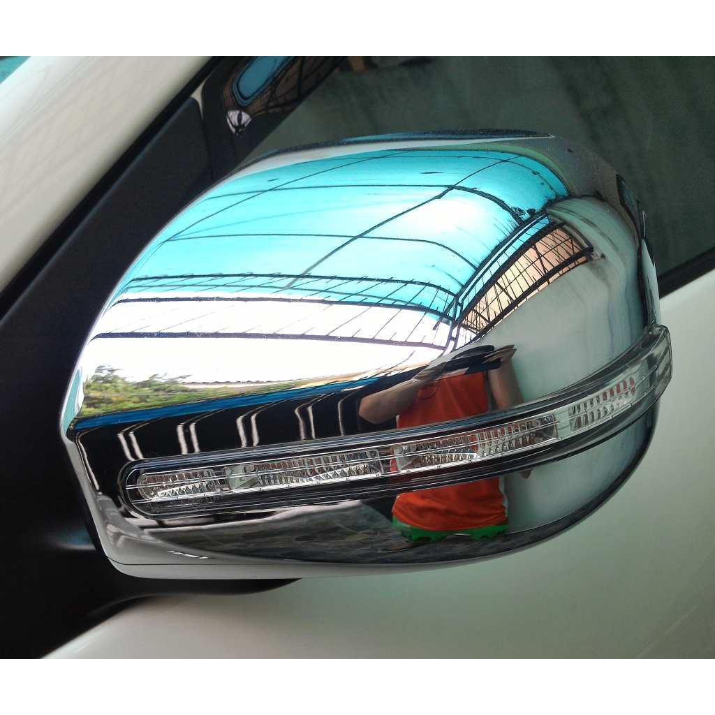 Cover Spion Agya Chrome With Lamp