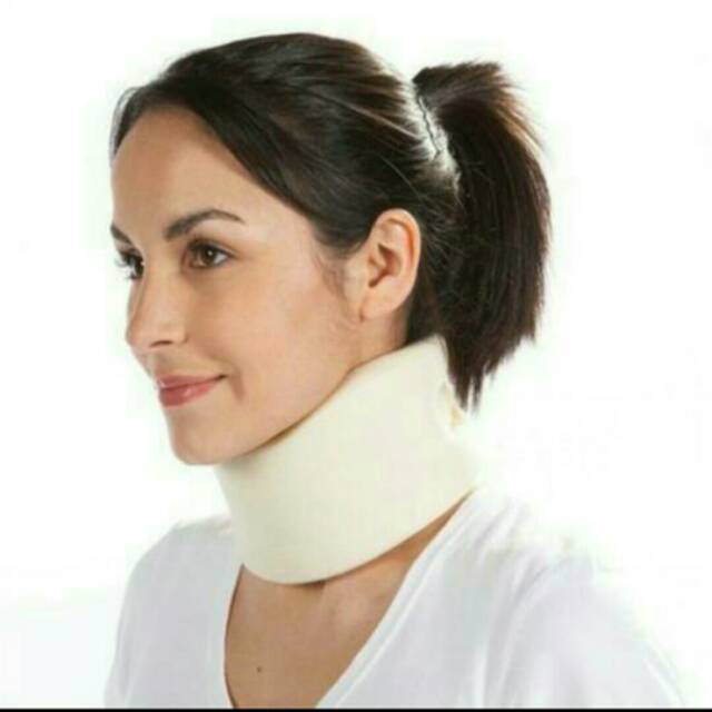 Soft cervical collar / Bantal leher / untuk cidera leher