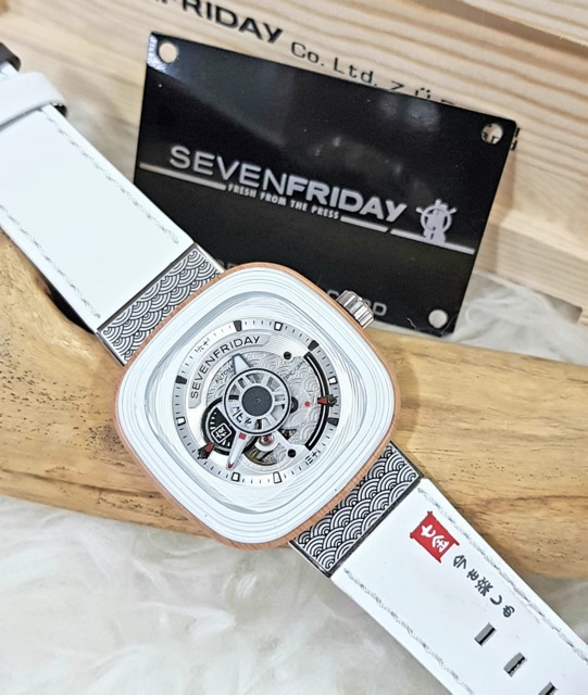 Jam tangan cowok seven friday SF P1B/03 automatic. Strap leather + free rubber &amp; box