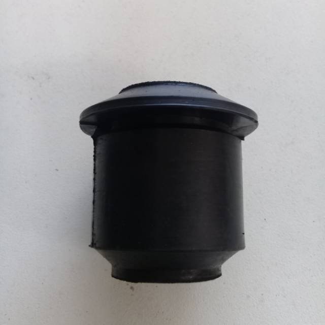 Bushing sayap Timor roda belakang bagian belakang