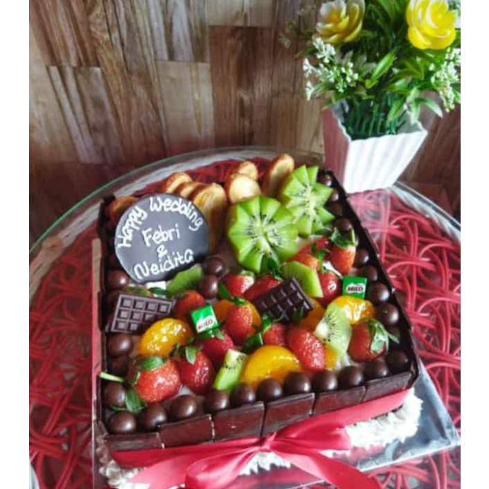 

cake fruite bolu ulang tahun buah bolu pengantin bolu khitan bolu coklat
