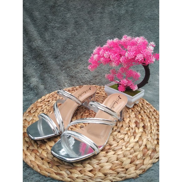 sandal heel hak kaca 5cm dengan pareasi aper z/sandal andin.