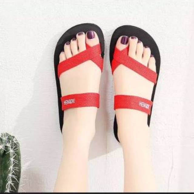 SANDAL WANITA TALI SILANG HENGDE