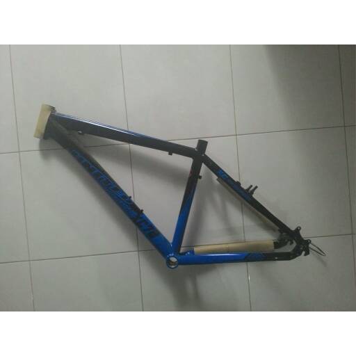 Frame united monza XC72 hitam biru