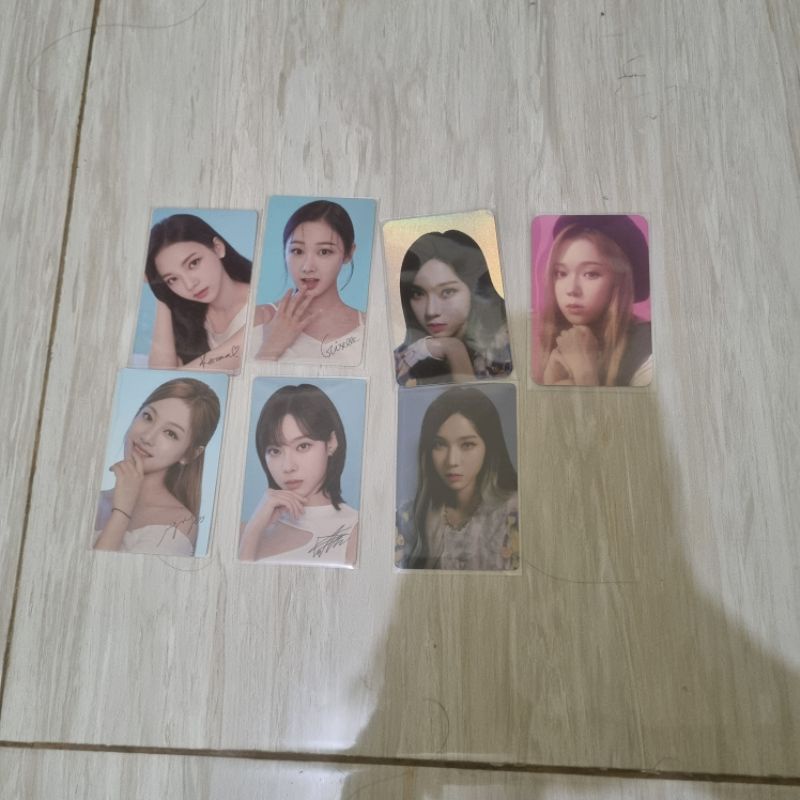 photocard aespa mediheal holo photomagnet next level shaker keyring forever