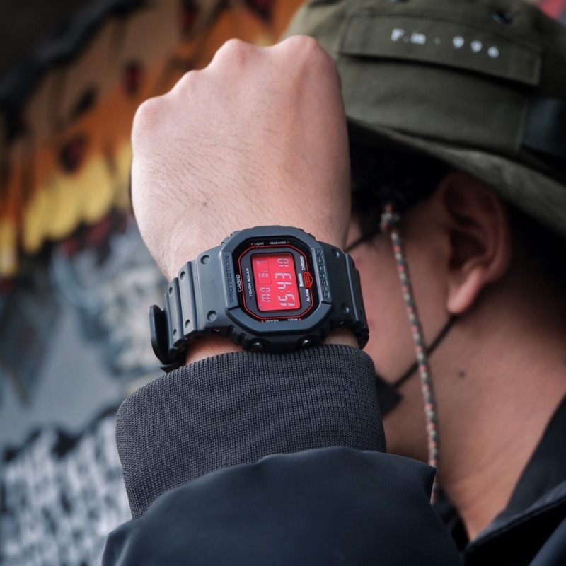 Jam Tangan G-Shock GW-B5600AR-1A "Adrenaline Red"