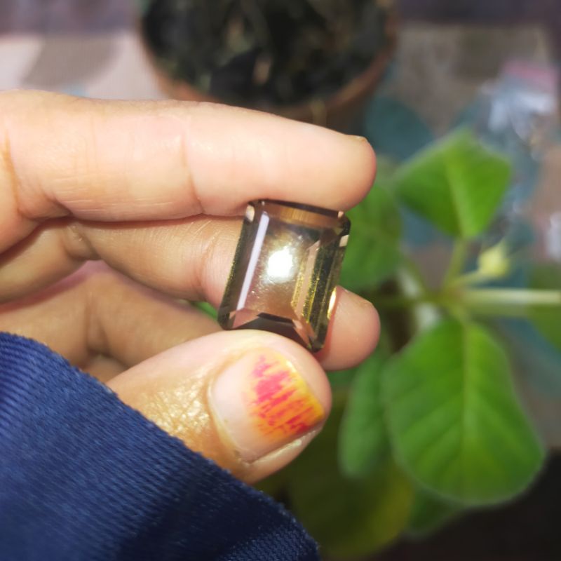 Batu akik kecubung teh bentuk kotak, kating octagon