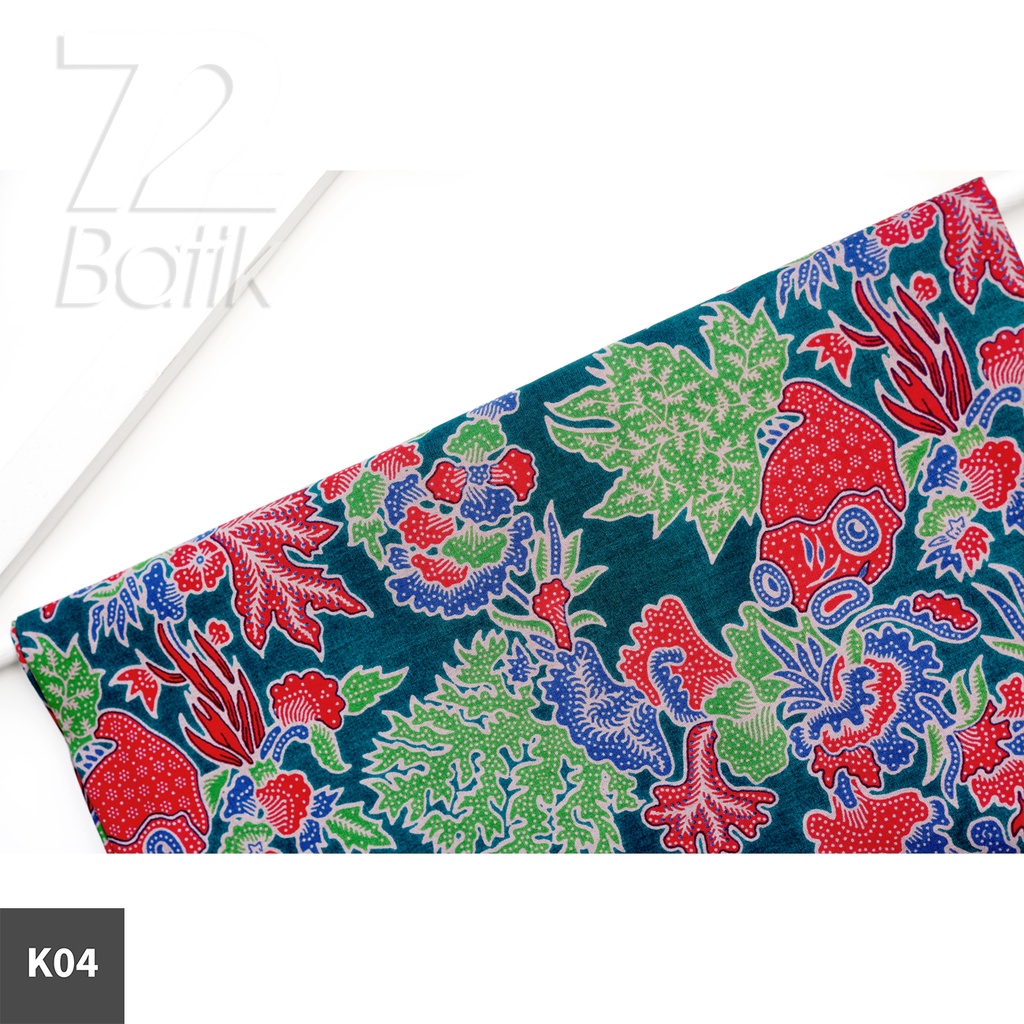 KAIN BATIK PREMIUM Bahan Katun Motif Ikan Koi Warna Hijau Nila Biru 725441 Cap 72 Jarik Jarit Samping Kebat Panjang Batik Katun Modern Premium Bahan Seragam Batik Pernikahan Kantor Keluarga Murah Kamen Jadi Batik Bali Lembaran