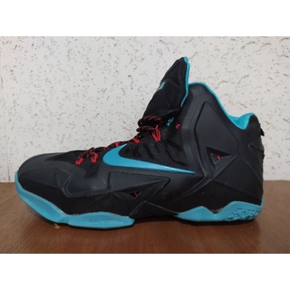 lebron 11 sneakers