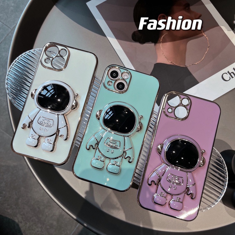 Soft case Pelindung Tahan Banting Desain Astronot Bahan Logam Untuk iphone 11 pro max 12 13 pro max X / Xs XR 7plus / 8plus