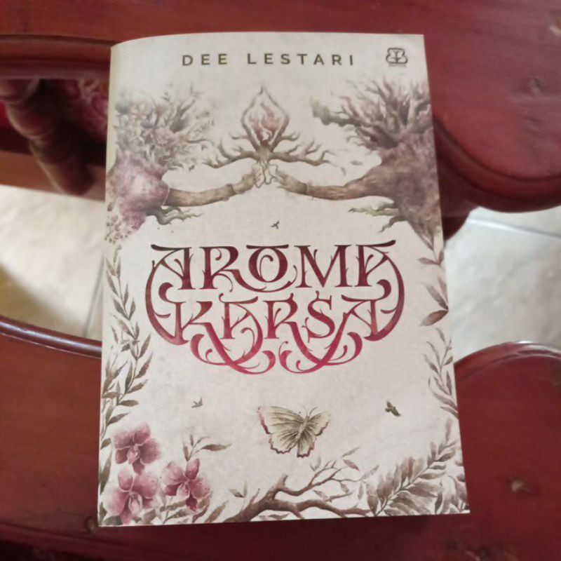 Preloved Novel Aroma Karsa edisi TTD DEE LESTARI