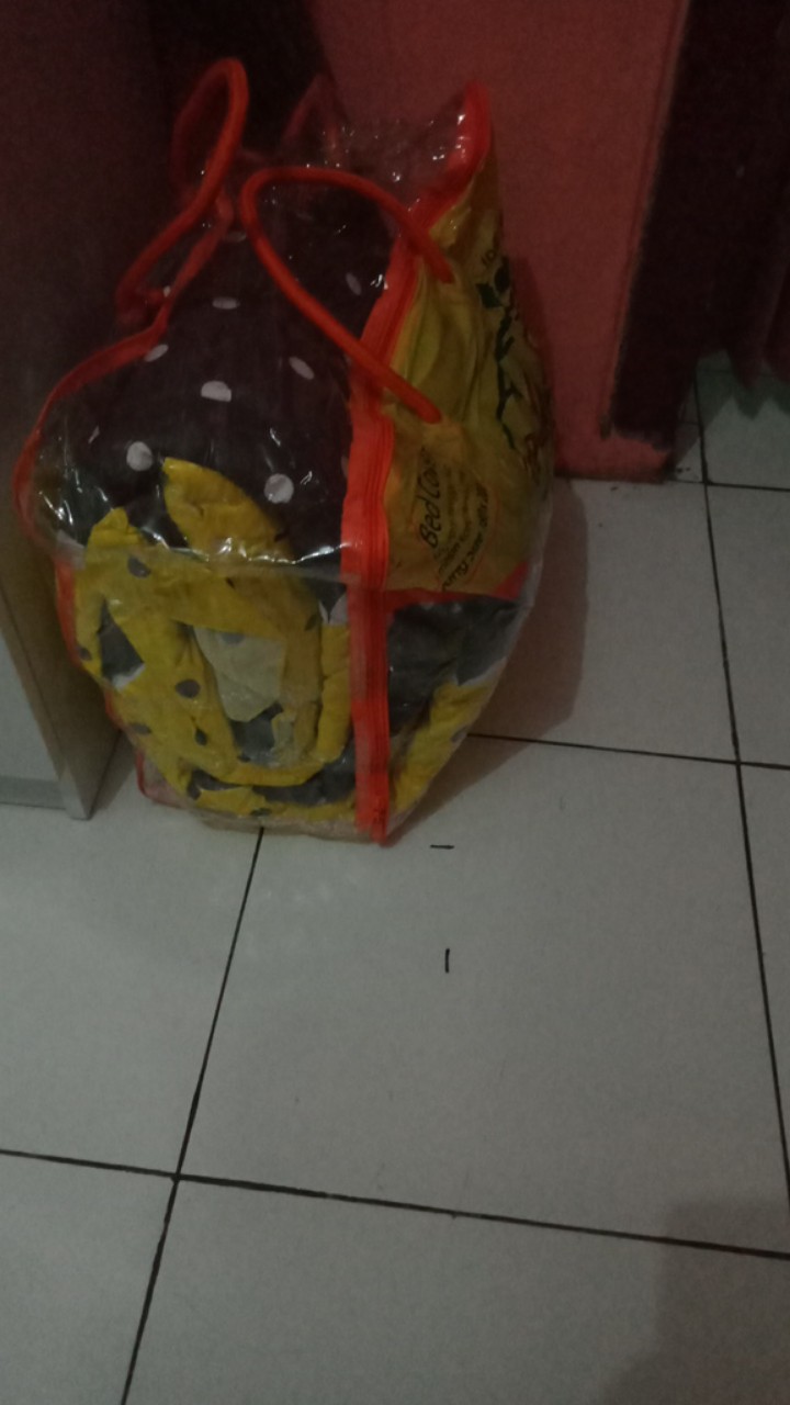 Sprei Dan Bed Cover Lady Rose Terbaru Polka 180x200 Original Premium Grosir Termurah Pfas1