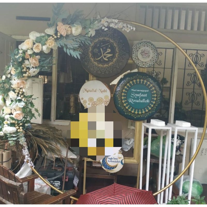 Backdrop Circle Besi