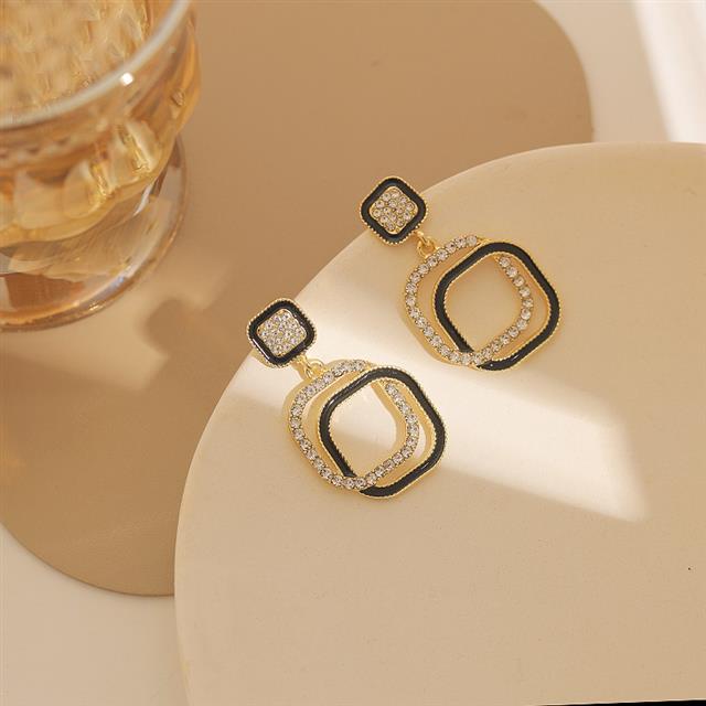 Sterling silver jarum Korea baru square rhombus anting-anting wanita anting-rambut pendek temperamen