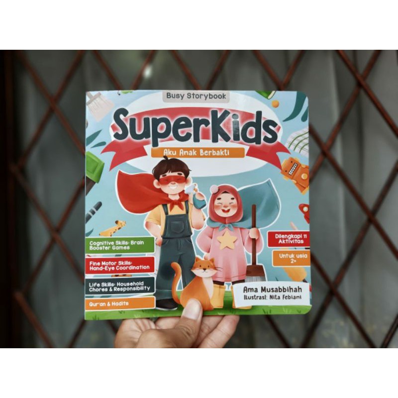 Busy book SUPERKIDS