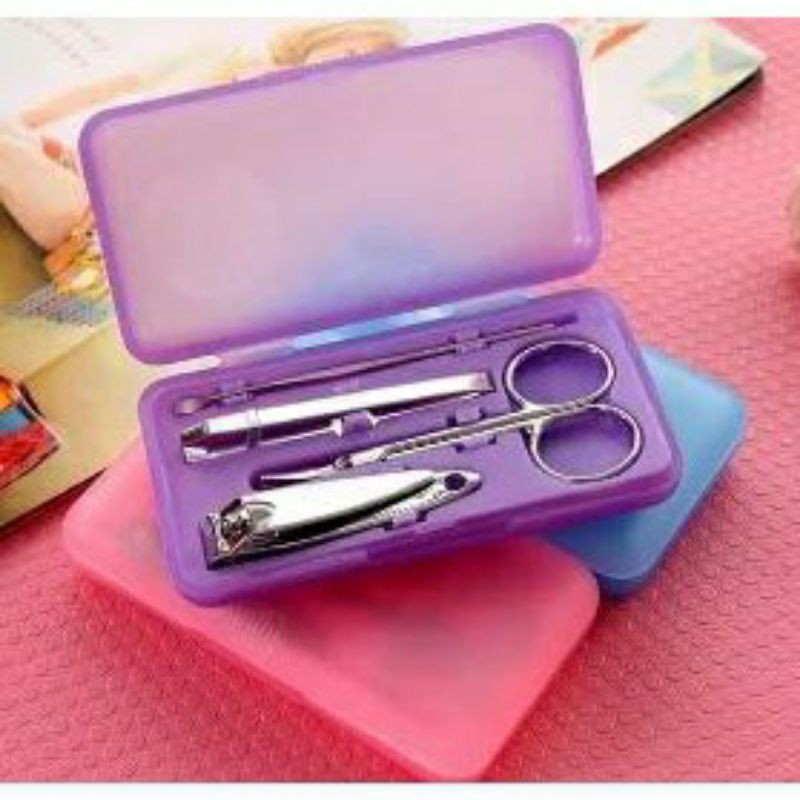 Manicure Set 9 IN1 Paket Gunting Kuku Korek Telinga (PACKING DOMPET)