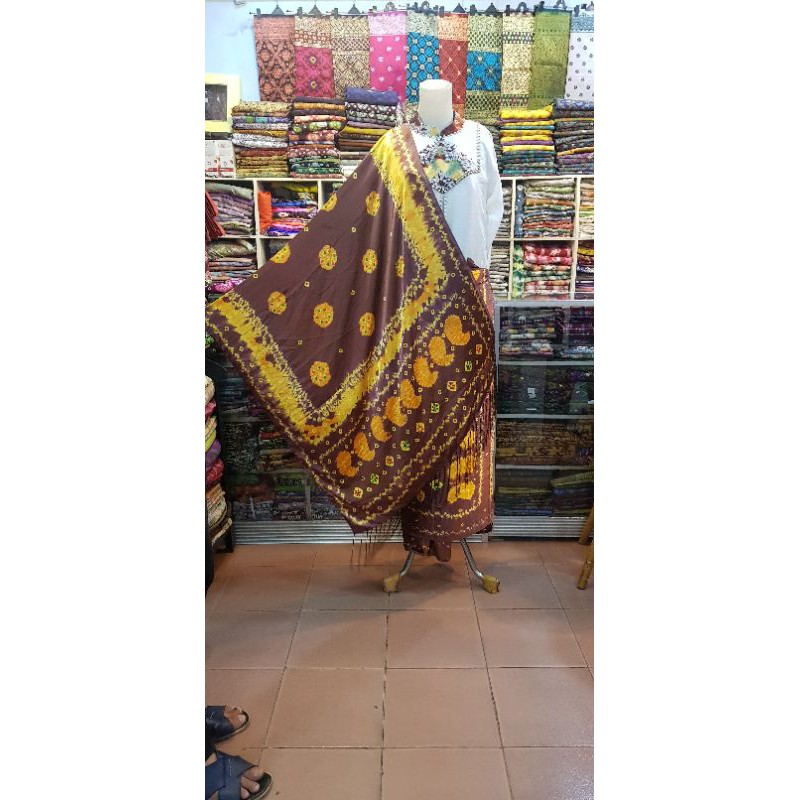 Setelan Jumputan Palembang Sutra Kain Selendang Rumbai