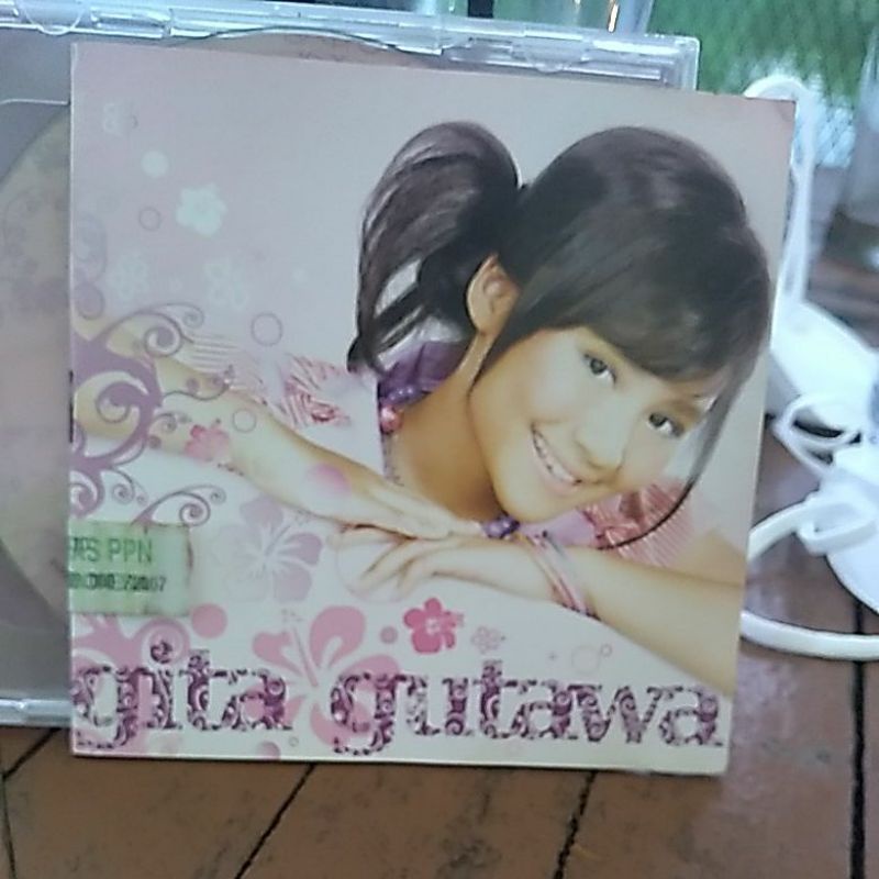 cd gita gutawa