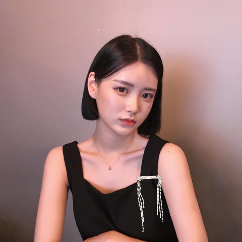 Jepit Rambut Model Rumbai Aksen Berlian Imitasi Gaya Korea Untuk Wanita