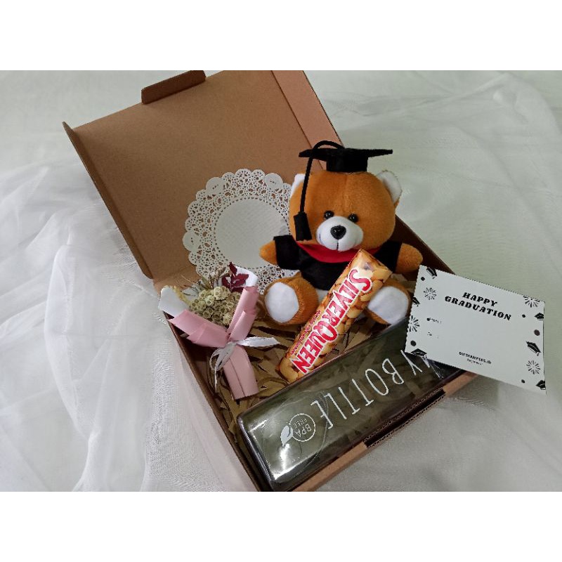 

Gift Hampers Box/Kado Sempro