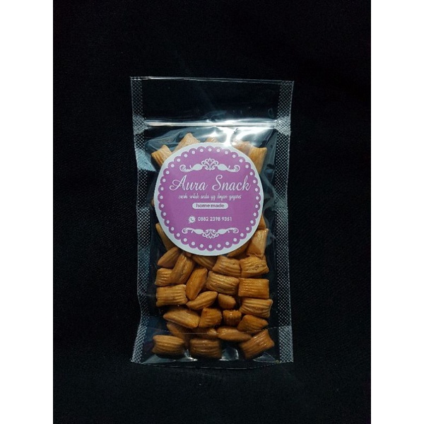 

PHANG PHANG keripik bantal