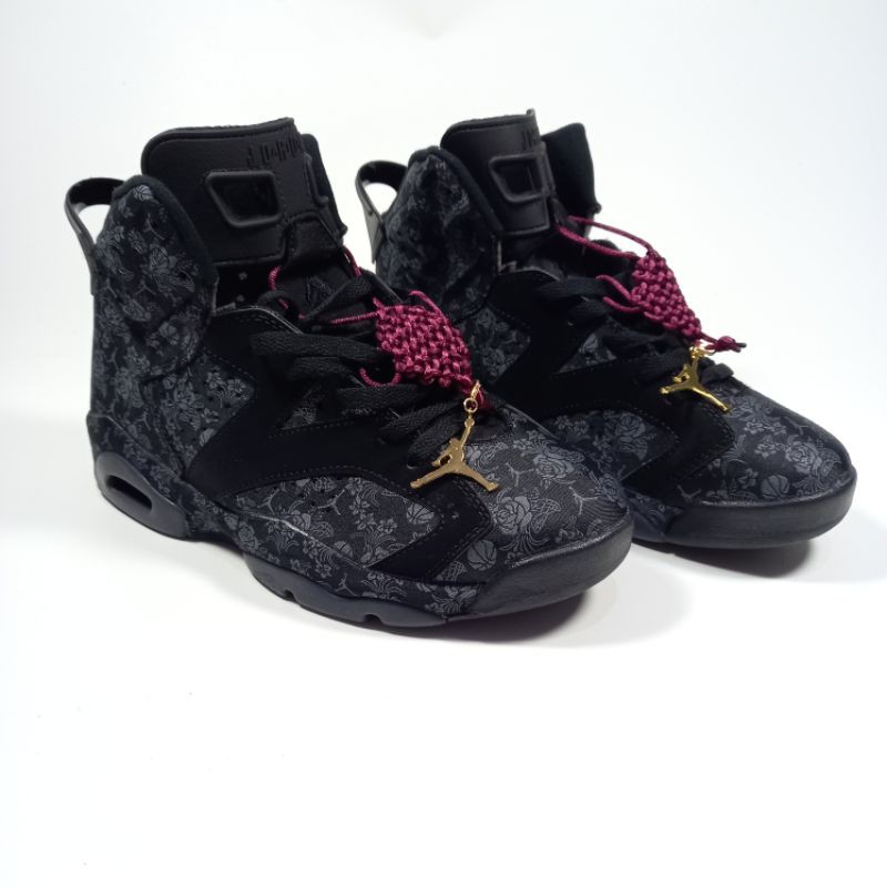 retro 6 singles day